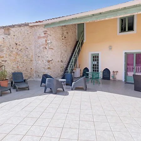 住宿加早餐酒店 Le Clos Mazerolles 3*