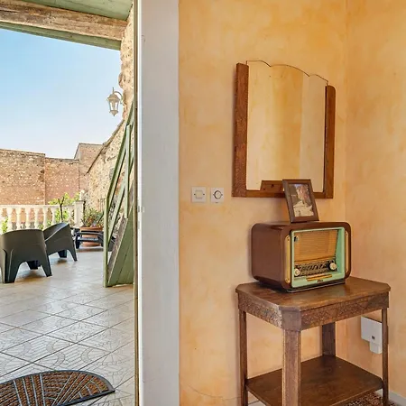 Le Clos Mazerolles 3* Cruzy